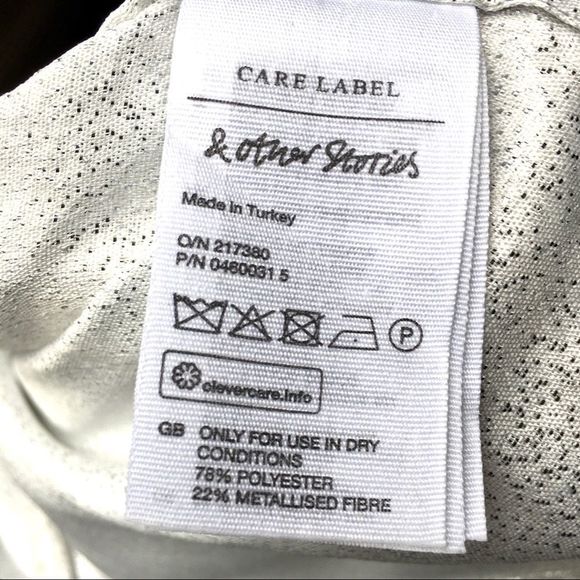 Anthropologie & Other Stories silver lamé short sleeve puff sleeve top size 4 - Picture 16 of 16